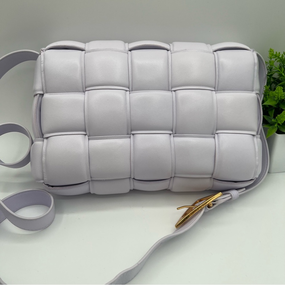 BOTTEGA VENETA Cassette Padded Leather Crossbody Bag ❤️ - Picture 2 of 11